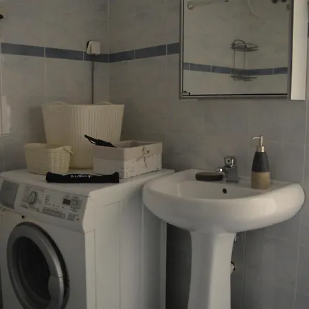 Ariti 7 * Polychrono
