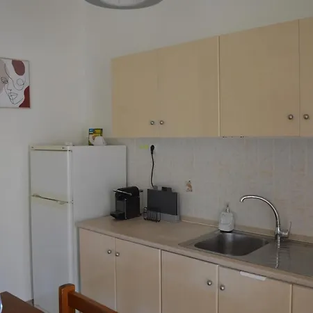 Apartment Ariti 7 *